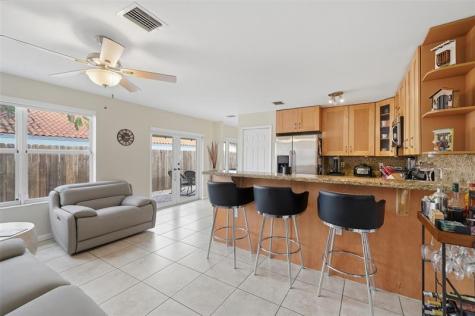 16921 SW 92nd Court Palmetto Bay FL 33157