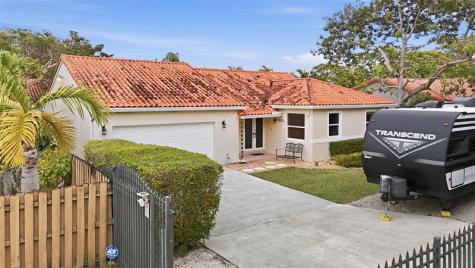 16921 SW 92nd Court Palmetto Bay FL 33157