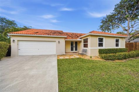 16921 SW 92nd Court Palmetto Bay FL 33157