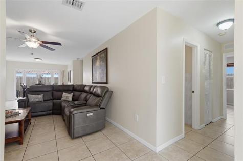 16921 SW 92nd Court Palmetto Bay FL 33157