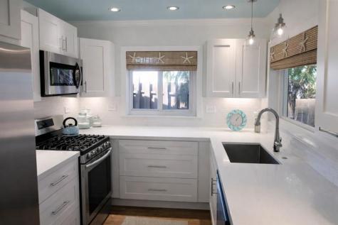 5456 NE 3rd Terrace Fort Lauderdale FL 33334