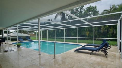 329 SE 47th Cape Coral FL 33904