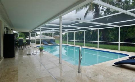 329 SE 47th Cape Coral FL 33904