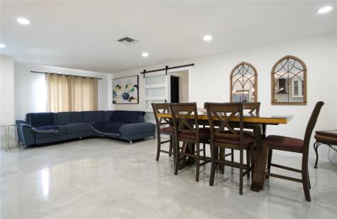 329 SE 47th Cape Coral FL 33904