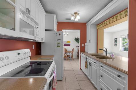 4510 NW 49th Court Tamarac FL 33319