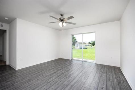 8045 105TH Court Vero Beach FL 32967