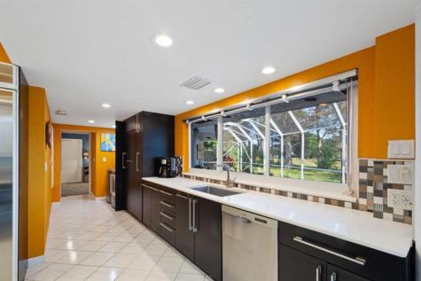 4804 Kumquat Drive Tamarac FL 33319