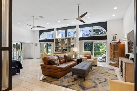 4804 Kumquat Drive Tamarac FL 33319