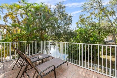 9838 Fairway Cove Lane Plantation FL 33324