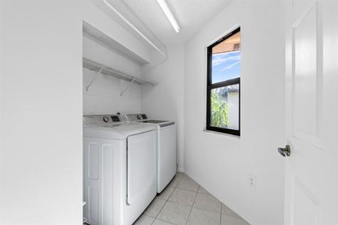 9838 Fairway Cove Lane Plantation FL 33324