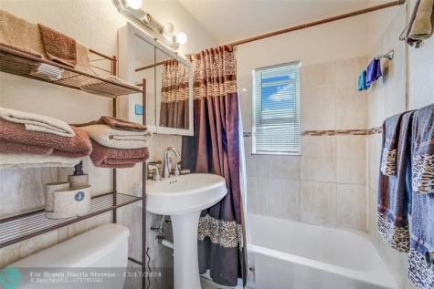 12301 NW 21st Place Miami FL 33167