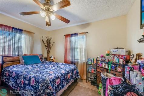 12301 NW 21st Place Miami FL 33167