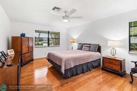 10158 SE Acorn Way Jupiter FL 33469