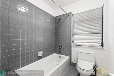 10158 SE Acorn Way Jupiter FL 33469