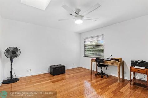 10158 SE Acorn Way Jupiter FL 33469