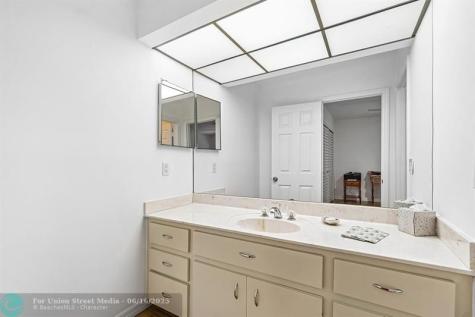 10158 SE Acorn Way Jupiter FL 33469
