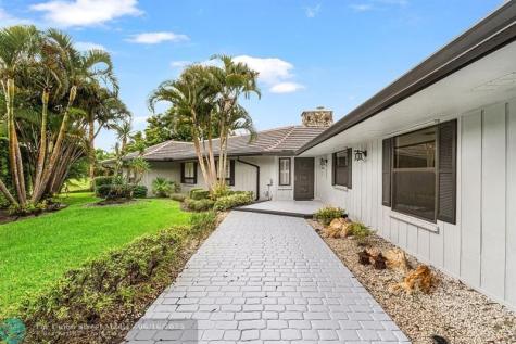 10158 SE Acorn Way Jupiter FL 33469