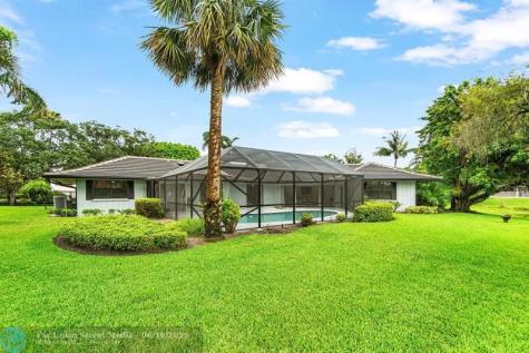 10158 SE Acorn Way Jupiter FL 33469