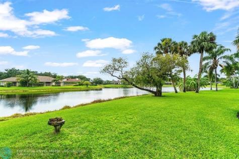 10158 SE Acorn Way Jupiter FL 33469