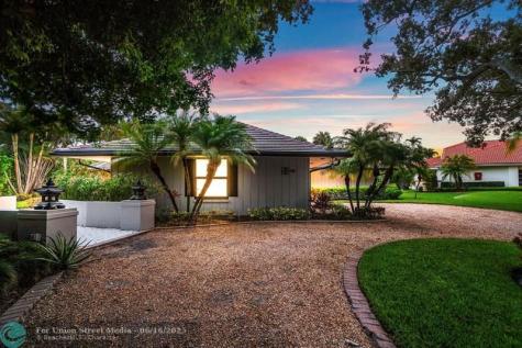 10158 SE Acorn Way Jupiter FL 33469