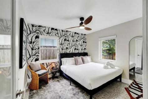 820 NE 17th Street Fort Lauderdale FL 33305