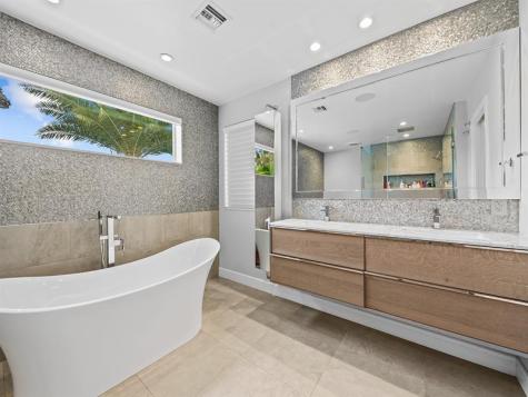 2811 NE 55th Place Fort Lauderdale FL 33308