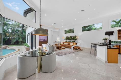 1518 E Lake Drive Fort Lauderdale FL 33316