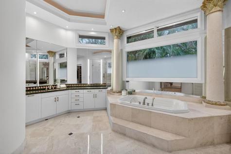 1518 E Lake Drive Fort Lauderdale FL 33316