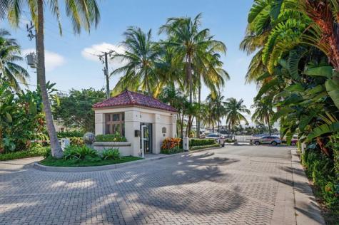 1518 E Lake Drive Fort Lauderdale FL 33316
