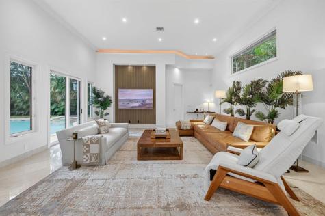 1518 E Lake Drive Fort Lauderdale FL 33316