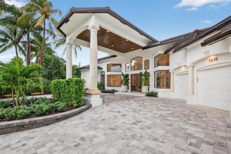 1518 E Lake Drive Fort Lauderdale FL 33316