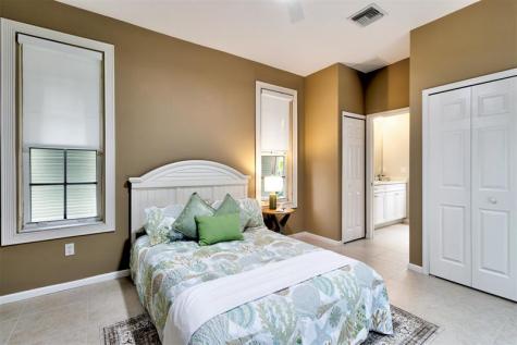 9485 E Maiden Court Vero Beach FL 32963