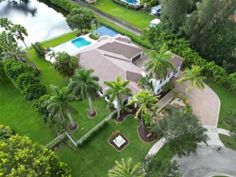 2931 SW 139th Terrace Davie FL 33330