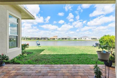8674 SW Flutto Way Port St Lucie FL 34987