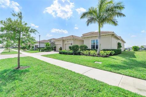 8674 SW Flutto Way Port St Lucie FL 34987