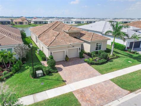 8674 SW Flutto Way Port St Lucie FL 34987