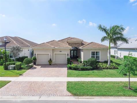 8674 SW Flutto Way Port St Lucie FL 34987