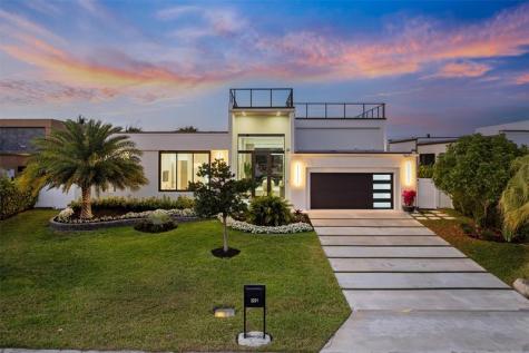 2221 NE 19th Street Fort Lauderdale FL 33305