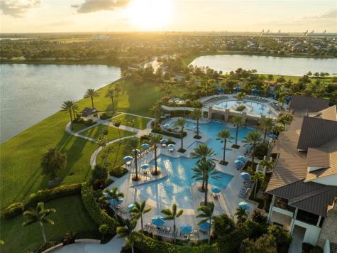 624 Hookline Circle Loxahatchee FL 33470