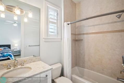 1008 Mandarin Isle Fort Lauderdale FL 33315