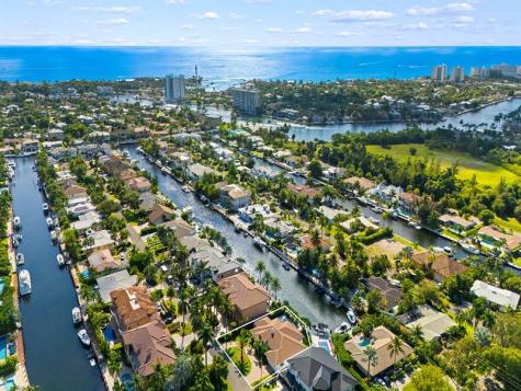 2228 NE 26th Street Lighthouse Point FL 33064