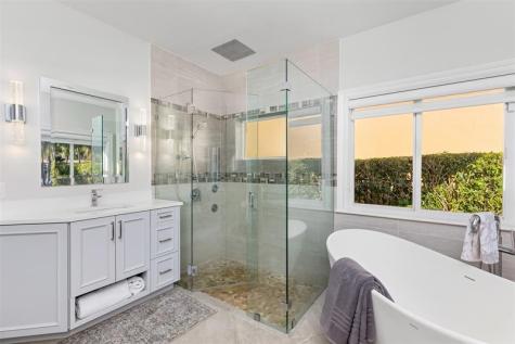 2228 NE 26th Street Lighthouse Point FL 33064