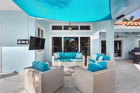 2228 NE 26th Street Lighthouse Point FL 33064