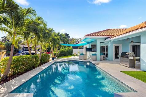2228 NE 26th Street Lighthouse Point FL 33064