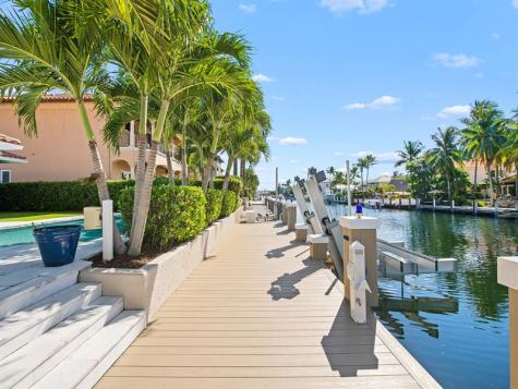 2228 NE 26th Street Lighthouse Point FL 33064