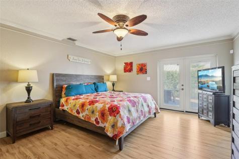 808 E Plantation Circle Plantation FL 33324