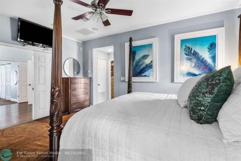639 NE 17th Way Fort Lauderdale FL 33304