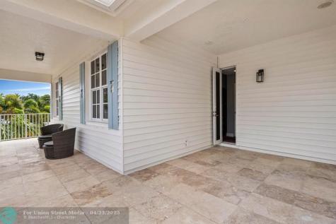 639 NE 17th Way Fort Lauderdale FL 33304