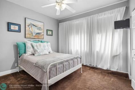 639 NE 17th Way Fort Lauderdale FL 33304