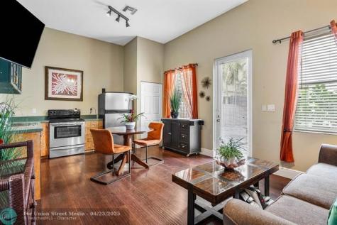 639 NE 17th Way Fort Lauderdale FL 33304